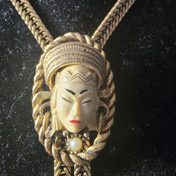 Selro Selini Asian Princess Bakelite Vintage 1950s Necklace - Picture 3 of 7